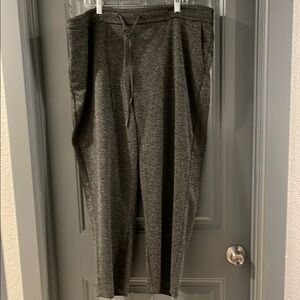 Gray Sweatpants with Straight Leg and Elastic Waistband